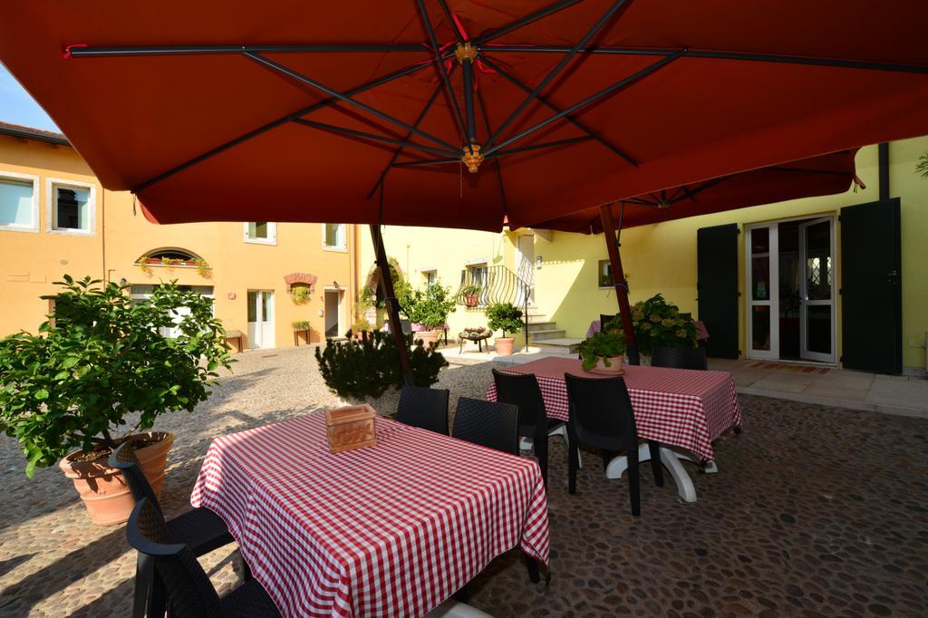 B&B Corte Barbieri Dolce Екстер'єр фото