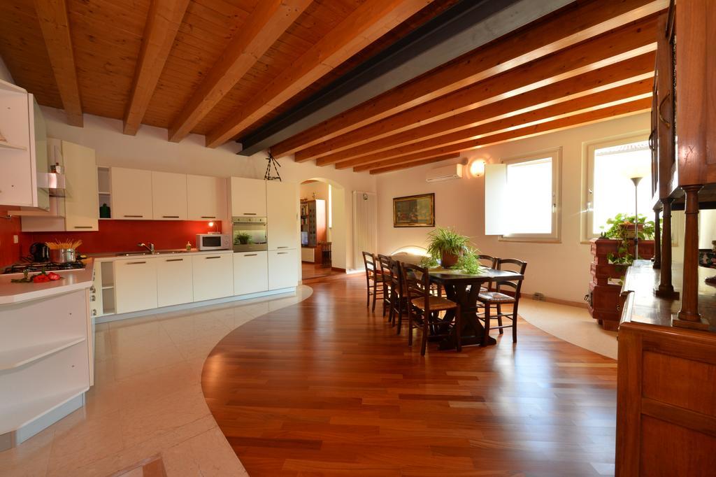 B&B Corte Barbieri Dolce Екстер'єр фото