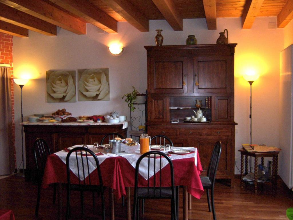 B&B Corte Barbieri Dolce Екстер'єр фото